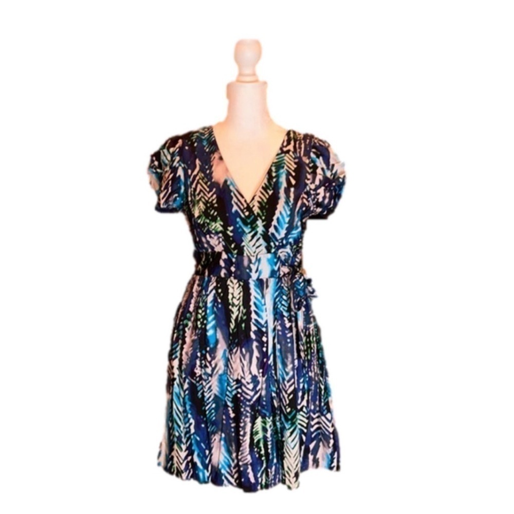 FOREVER 21 Adorable Blues & Greens Print Rayon Dress Size S
